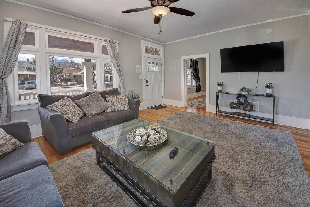 קולורדו ספרינגס Historic Home W/Pikes Peak Views מראה חיצוני תמונה